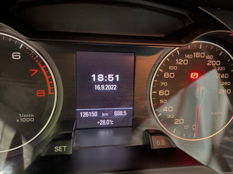 AUDI A4 2.0 TFSI 180