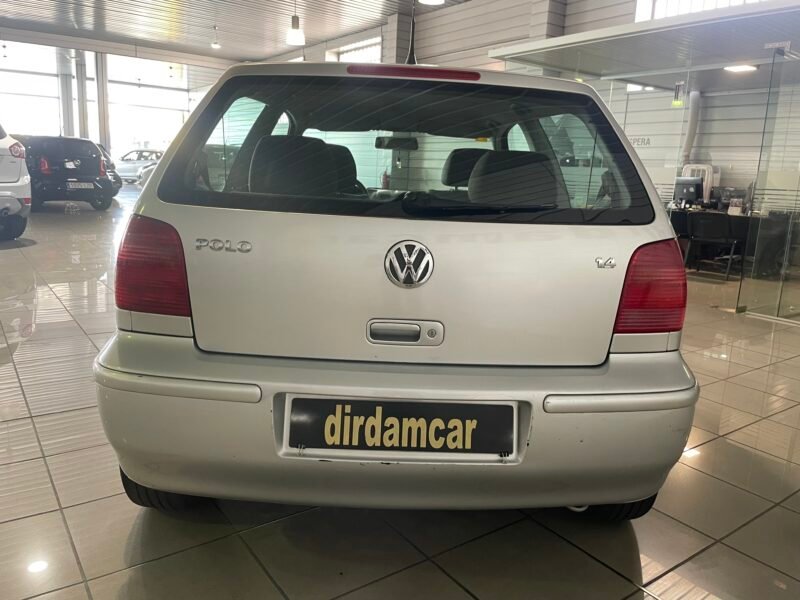 VOLKSWAGEN POLO 1.4