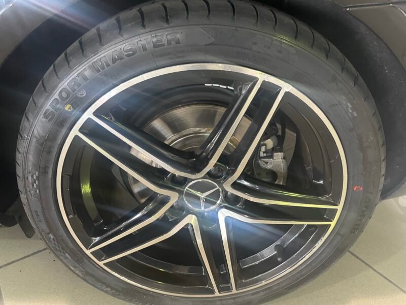 MERCEDES CLASE E350 E350CGI