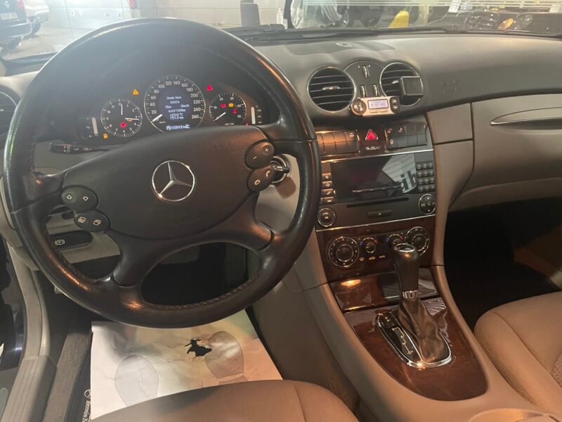 MERCEDES-BENZ CLK 320CDI