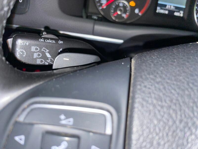 VOLKSWAGEN Touran 2.0 TDI 170 DSG SPORT