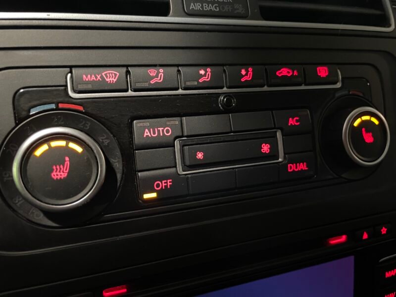 VOLKSWAGEN Touran 2.0 TDI 170 DSG SPORT