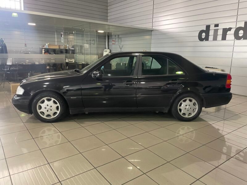 MERCEDES C180 180 ESPIRIT