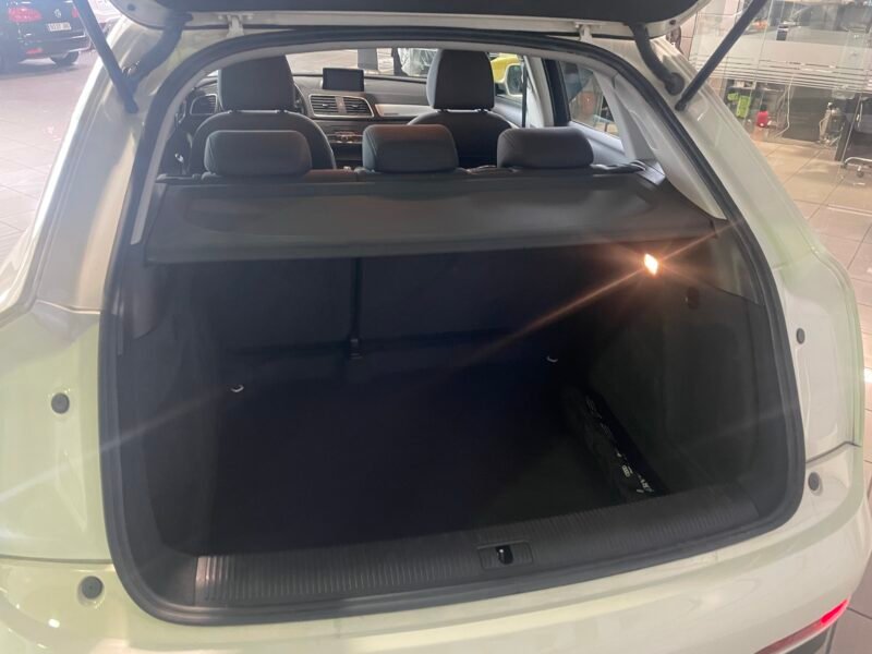 AUDI Q3 2.0 TDI STRONIC