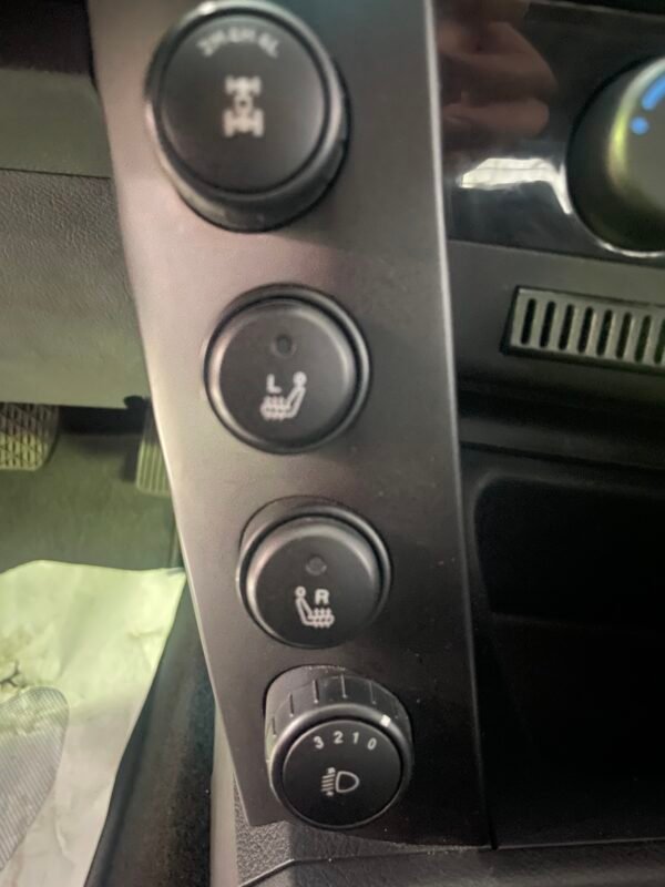 SSANGYONG ACTYON 200 XDI AUTO