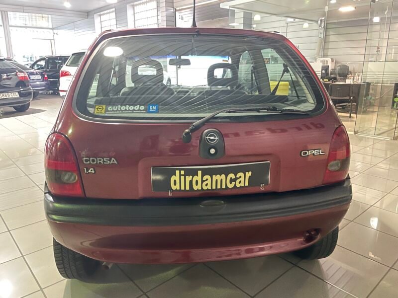 OPEL CORSA 1.4 SWING