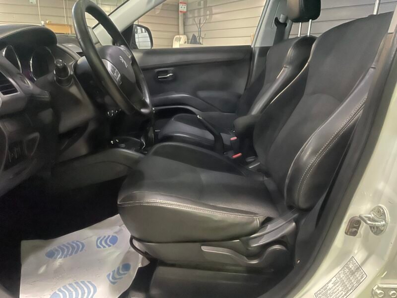 PEUGEOT 4007 2.2 HDI 7 PLAZAS