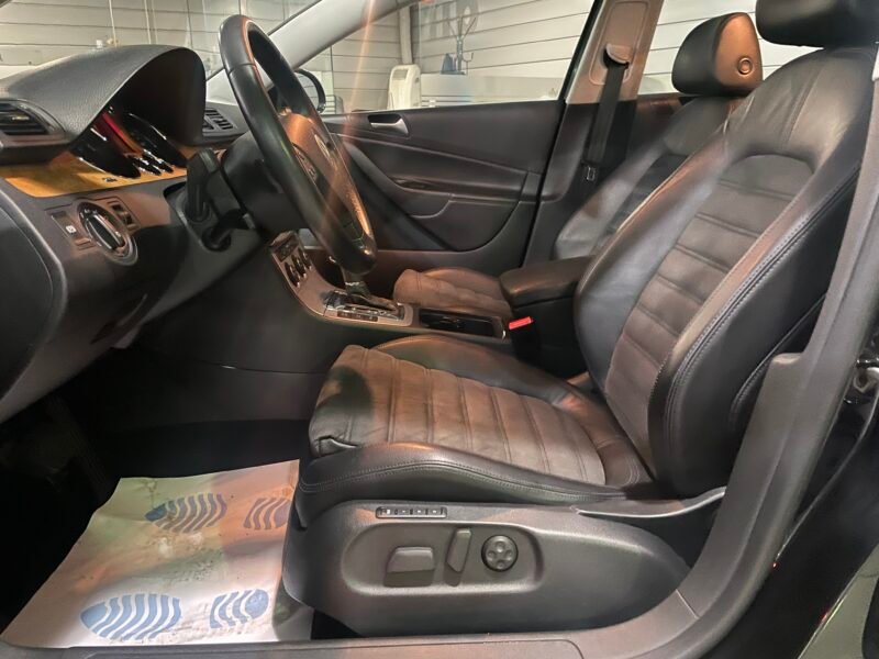 VOLKSWAGEN Passat 2.0 TFSI