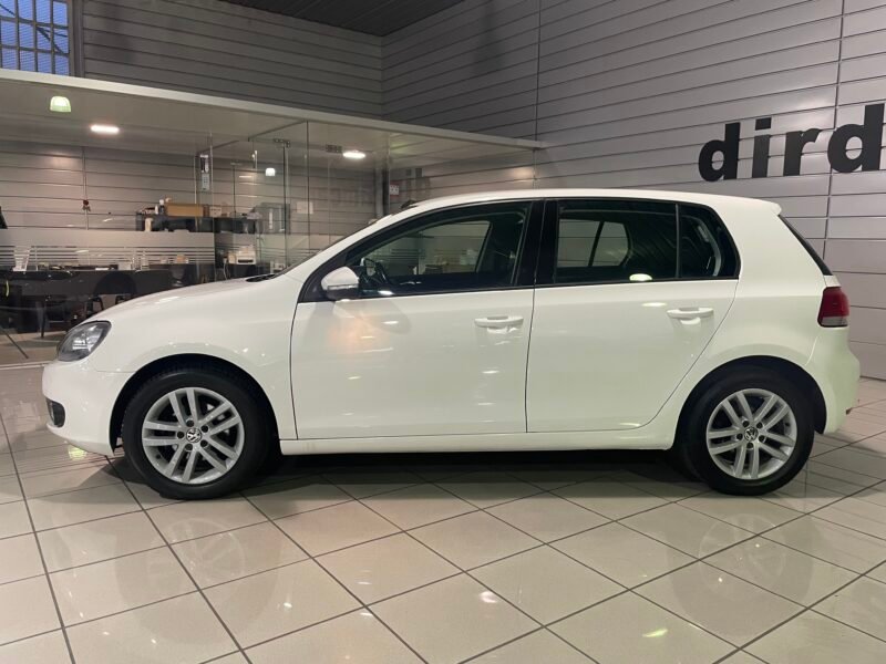 VOLKSWAGEN Golf 1.6 TDI DSG