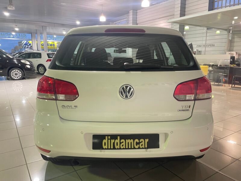 VOLKSWAGEN Golf 1.6 TDI DSG