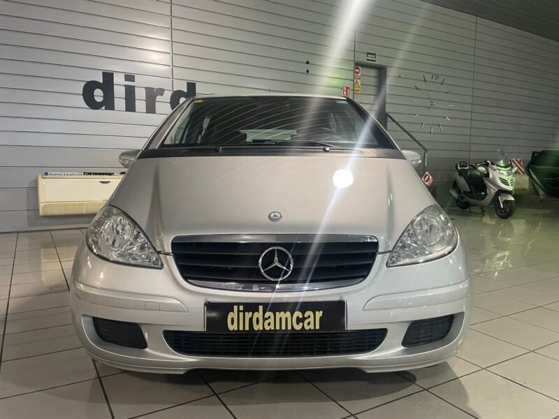 MERCEDES-BENZ Clase A 180 CDI CLASSIC