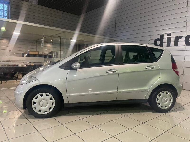 MERCEDES-BENZ Clase A 180 CDI CLASSIC