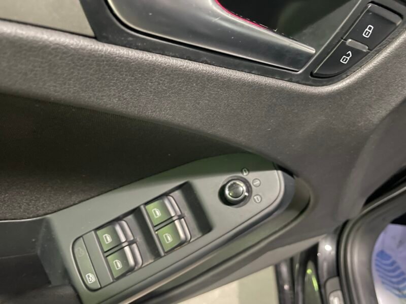 AUDI A4 Avant 2.0 TDI