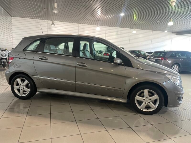 MERCEDES-BENZ CLASE B 180 CDI AUTOMATICO