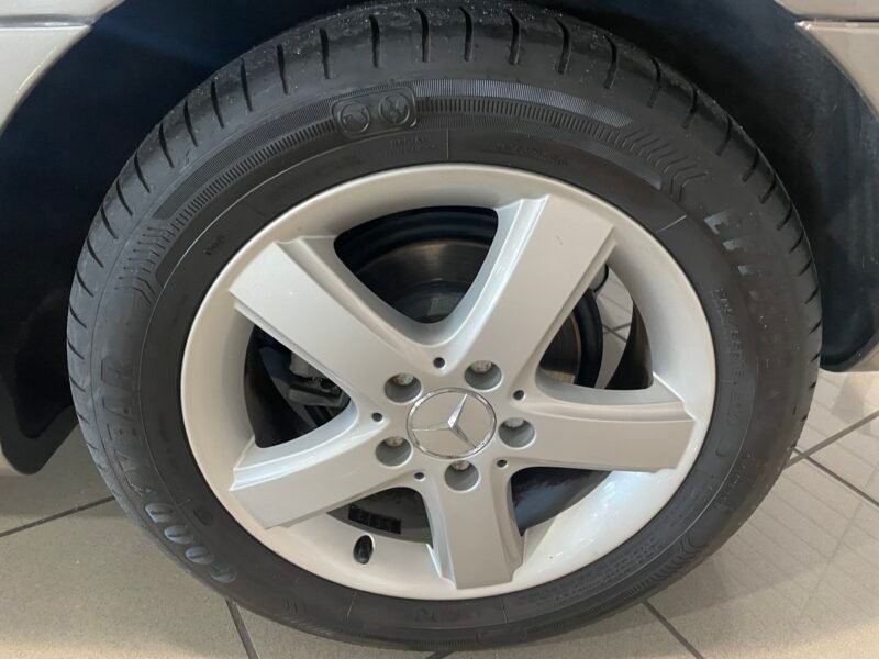 MERCEDES-BENZ CLASE B 180 CDI AUTOMATICO