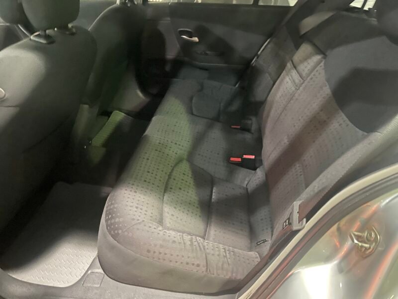 RENAULT LAGUNA 1.6 16V