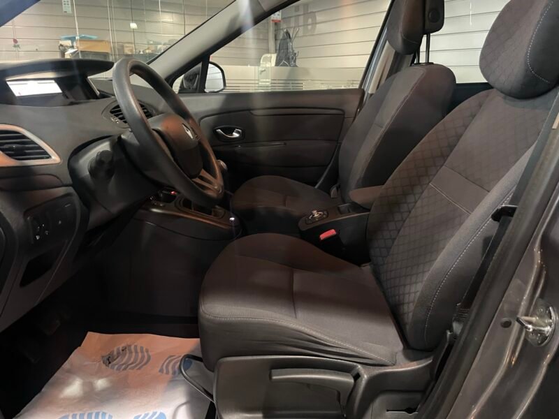 RENAULT SCENIC 1.5 DCI 105