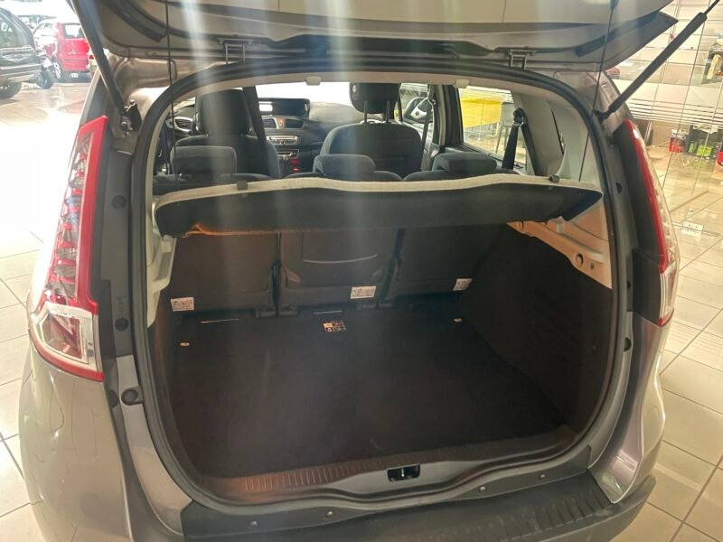 RENAULT SCENIC 1.5 DCI 105