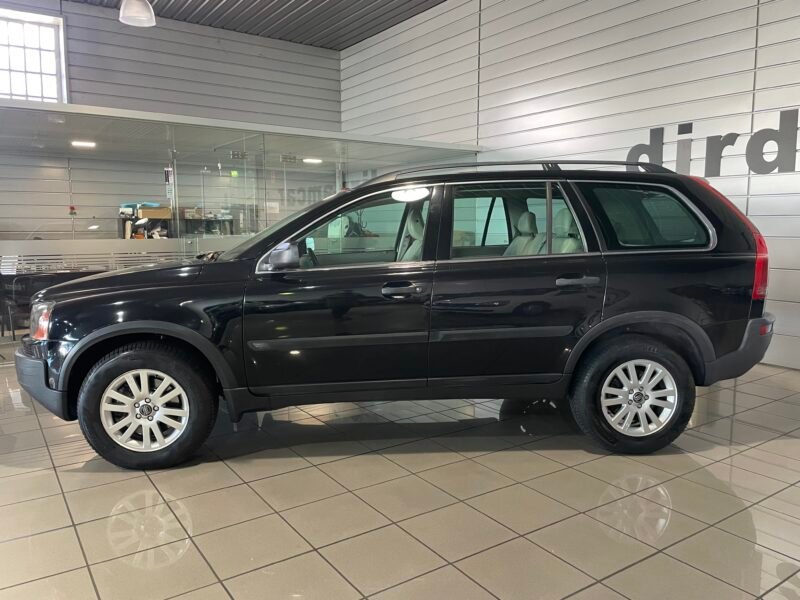 VOLVO XC90 2.4 D5