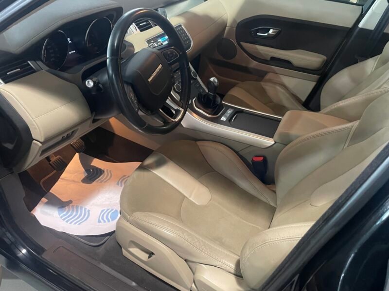 LAND-ROVER RANGE ROVER EVOQUE 2.2 eD4 150