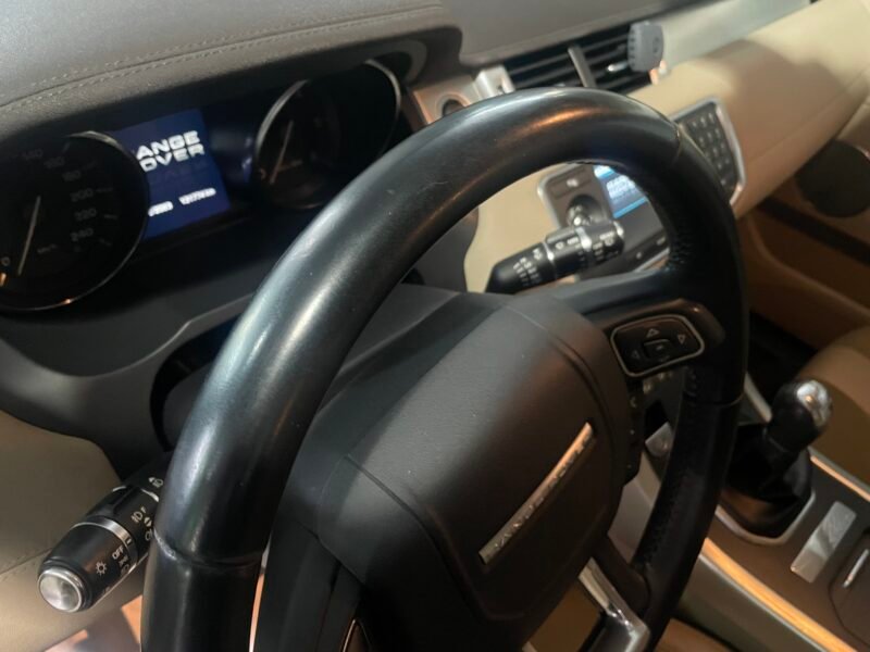 LAND-ROVER RANGE ROVER EVOQUE 2.2 eD4 150
