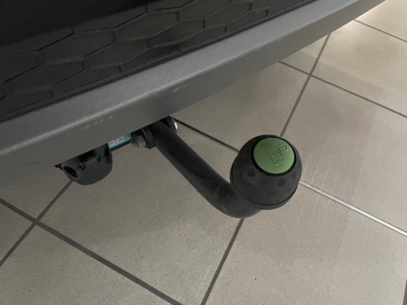 LAND-ROVER RANGE ROVER EVOQUE 2.2 eD4 150