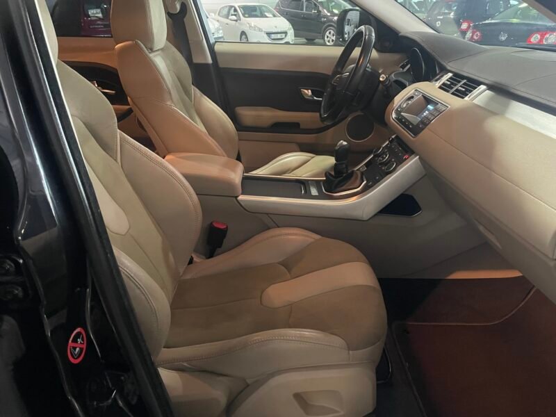 LAND-ROVER RANGE ROVER EVOQUE 2.2 eD4 150