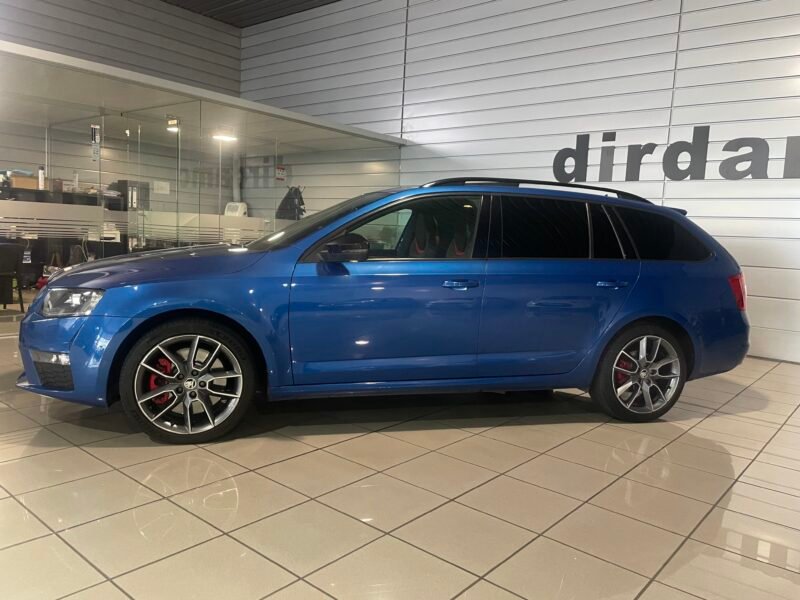 SKODA Octavia COMBI 2.0 TDI CR 184cv RS 5p.
