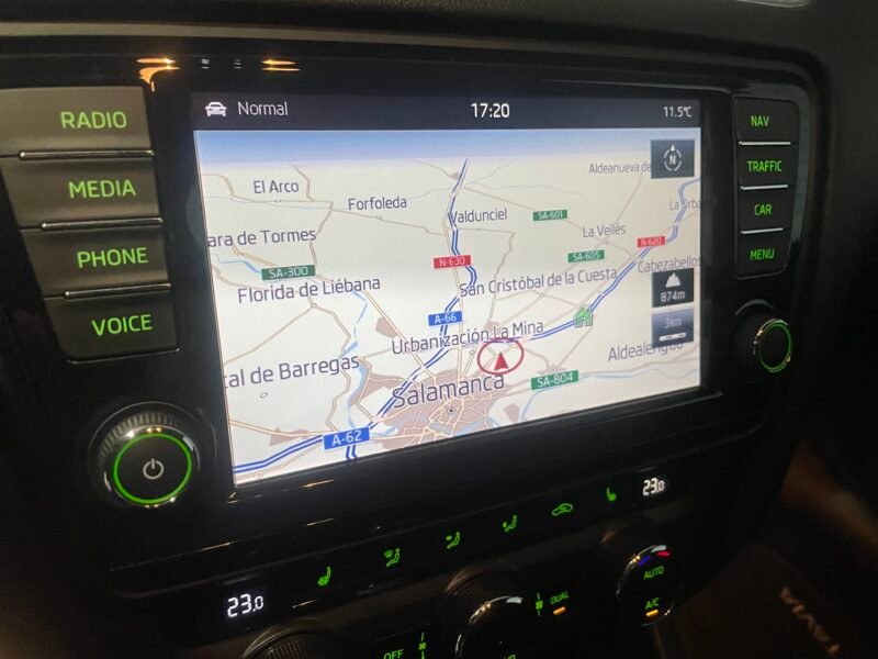 SKODA Octavia COMBI 2.0 TDI CR 184cv RS 5p.