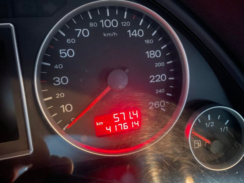 AUDI A4 3.0 TDI 233CV