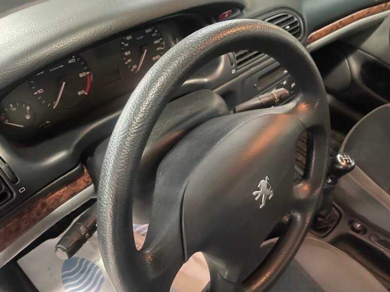 PEUGEOT 406 2.0 HDI