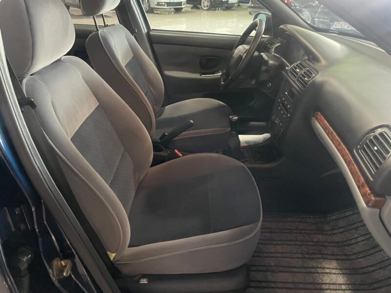 PEUGEOT 406 2.0 HDI
