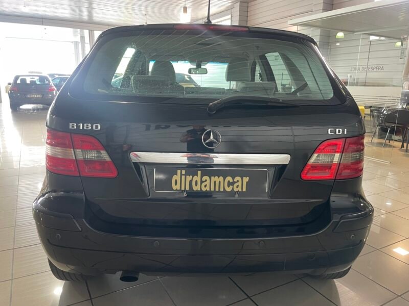 MERCEDES CLASE B 180 CDI
