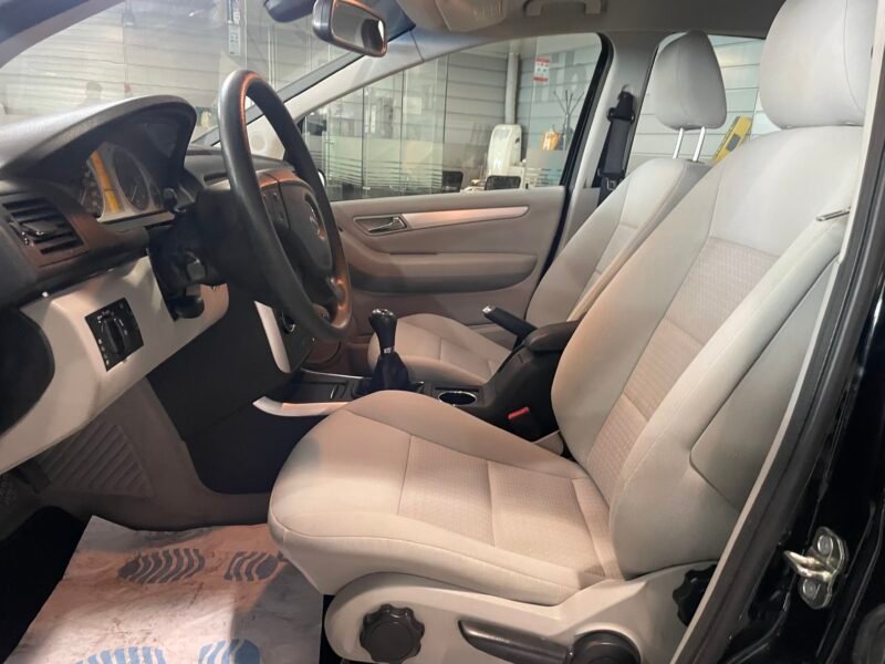 MERCEDES CLASE B 180 CDI
