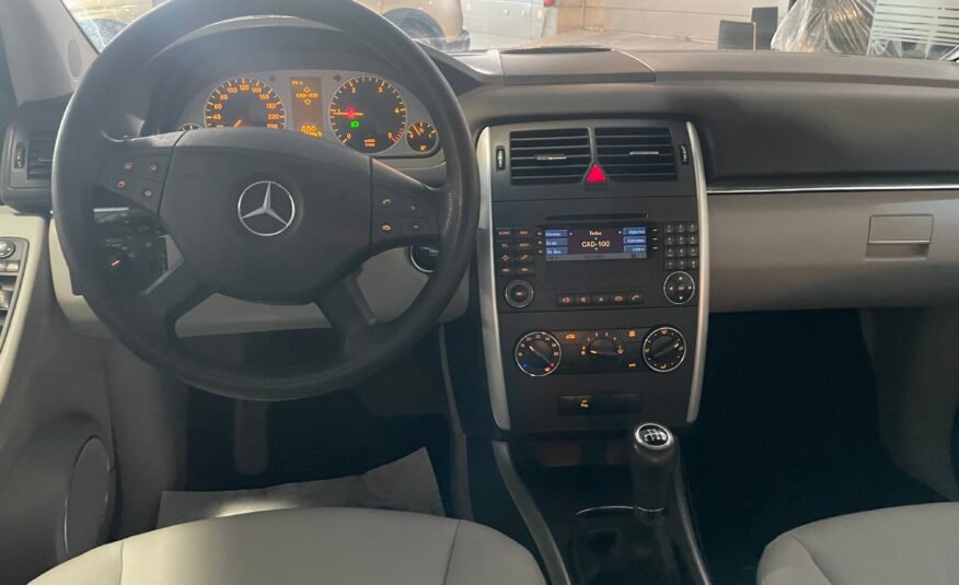 MERCEDES CLASE B 180 CDI