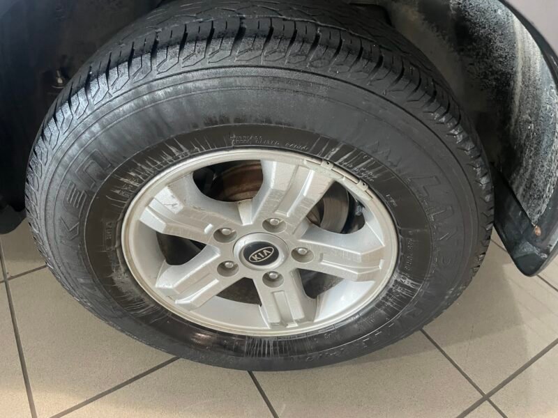 KIA SORENTO 2.4 DOHC