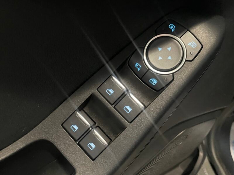 FORD Fiesta 1.1 TI-VCT TREND +