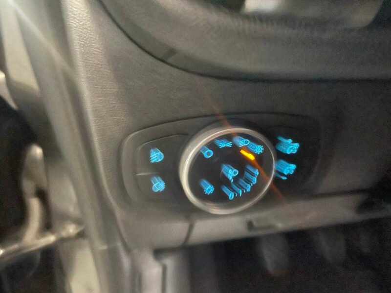 FORD Fiesta 1.1 TI-VCT TREND +