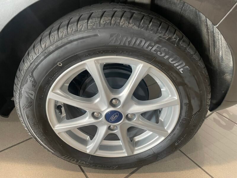 FORD Fiesta 1.1 TI-VCT TREND +