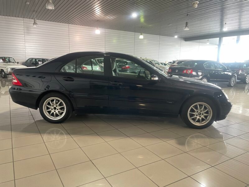 MERCEDES-BENZ Clase C 200 KOMPRESSOR