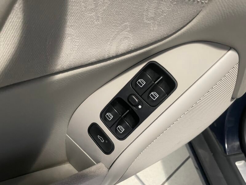 MERCEDES-BENZ Clase C 200 KOMPRESSOR