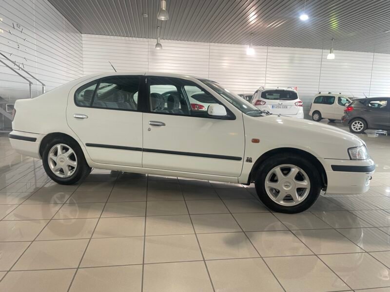 NISSAN PRIMERA 2.0 TD