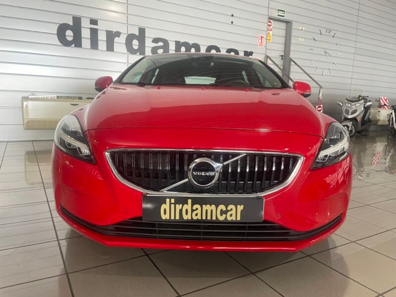 VOLVO V40 2.0D