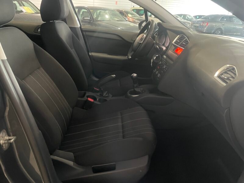 CITROEN C4 1.6 HDI COLLECTION