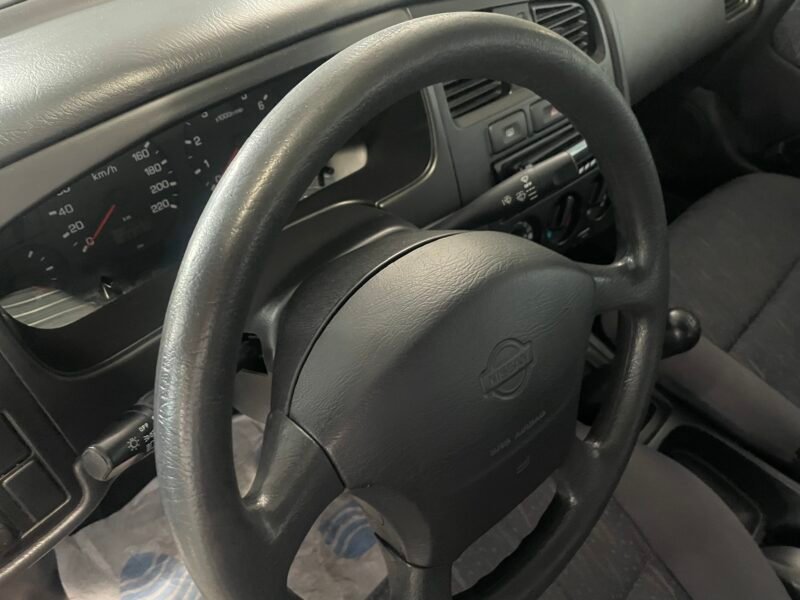 NISSAN PRIMERA 1.6 GX