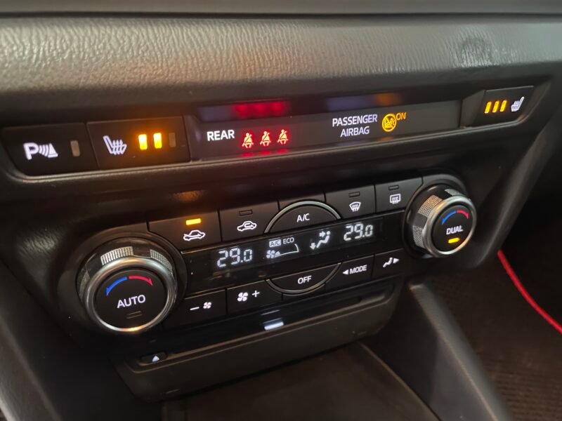 MAZDA 3 2.2 150 NAVI