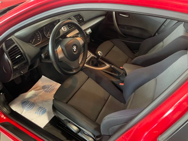 BMW SERIE 1 116I