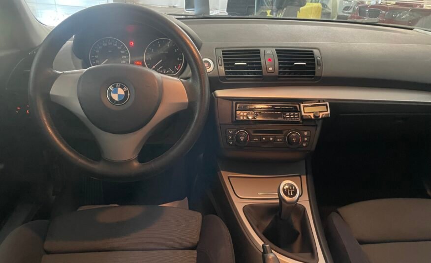 BMW SERIE 1 116I