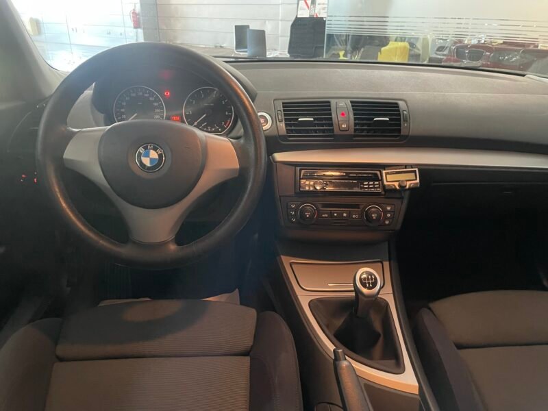 BMW SERIE 1 116I