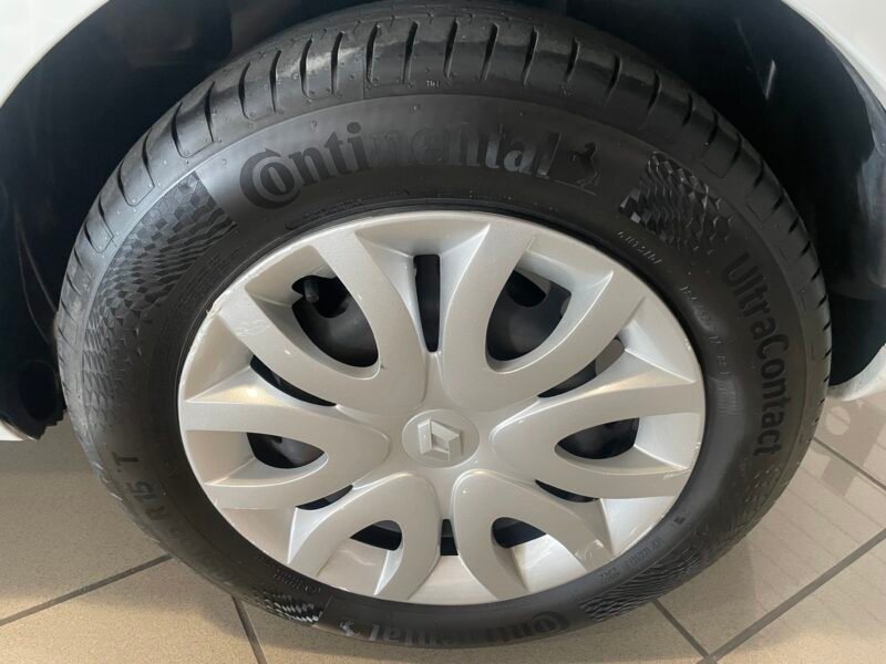 RENAULT Clio 0.9 TCE GLP